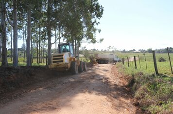 Prefeitura de Bofete intensifica recuperação e manutenção de estradas rurais