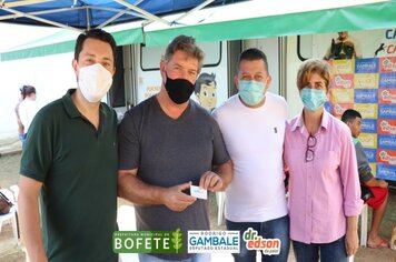 Ação do Dep. Estadual, Rodrigo Gambale e Dr. Edson da Paiol castram mais de 150 animais aqui em Bofete