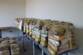 Fundo Social de Bofete recebe doação de 40 cestas básicas em prol as famílias de baixa renda