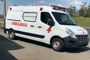 Prefeitura de Bofete compra mais uma ambulância