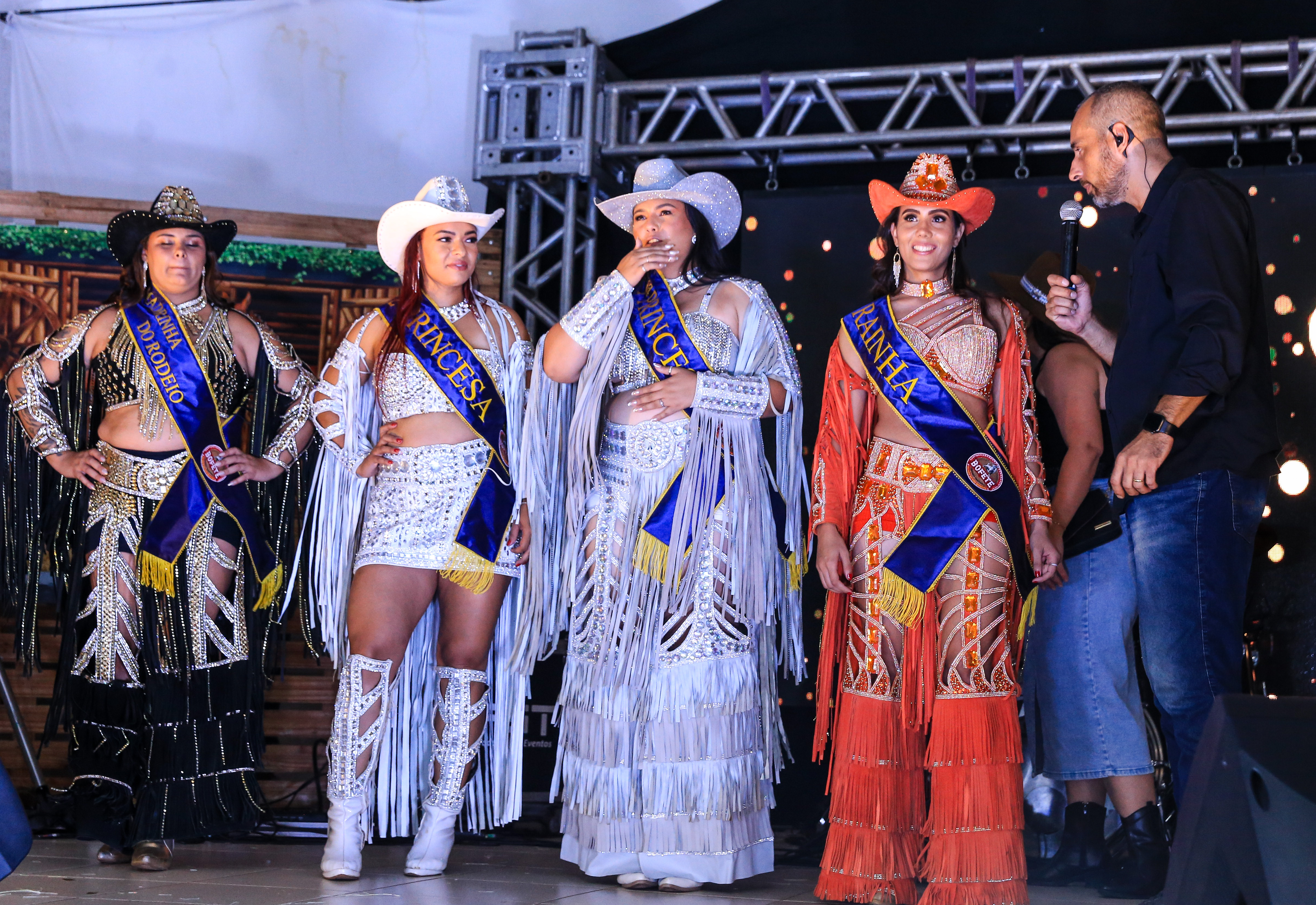 Baile da Escolha da Rainha do 34º Rodeio de Bofete